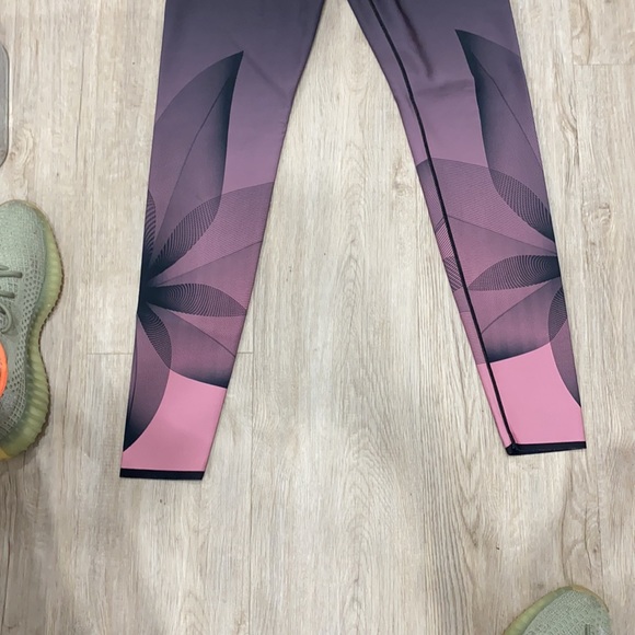 Ultra core leggings - Picture 3 of 6